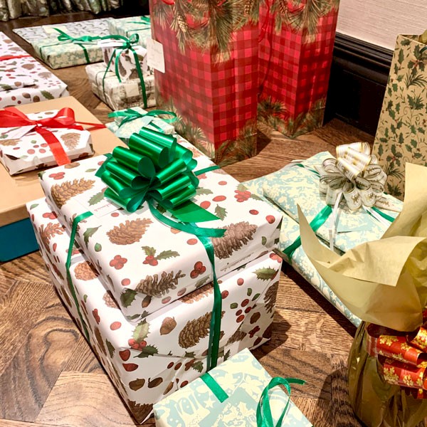 Gift Shopping & Wrapping